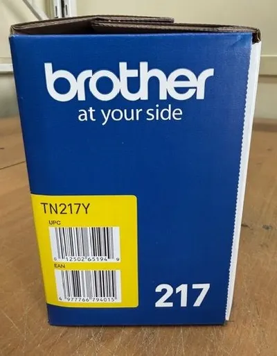 Картридж лазерный Brother TN217Y, жёлтый, 2300 стр.